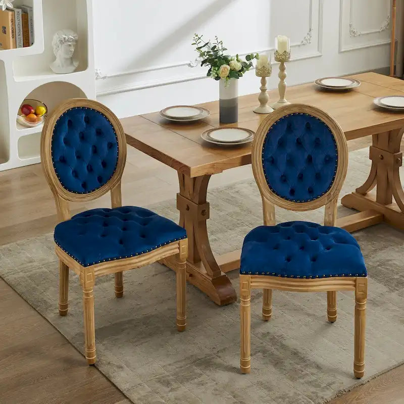 Chaises de salle à manger françaises en bois massif avec garniture cloutée (Lot de 2)